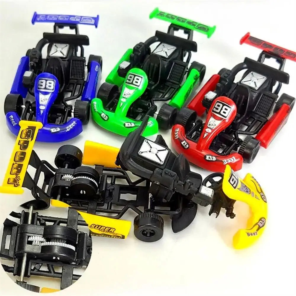 1PC Random Four-wheel Pull Back Car Car Model Vehicle Toy Racing Model Kart Colorful Plastic Racing Car Toy For Boys Kids Gift